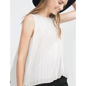 Zara Basics White Pleated Tank SMALL